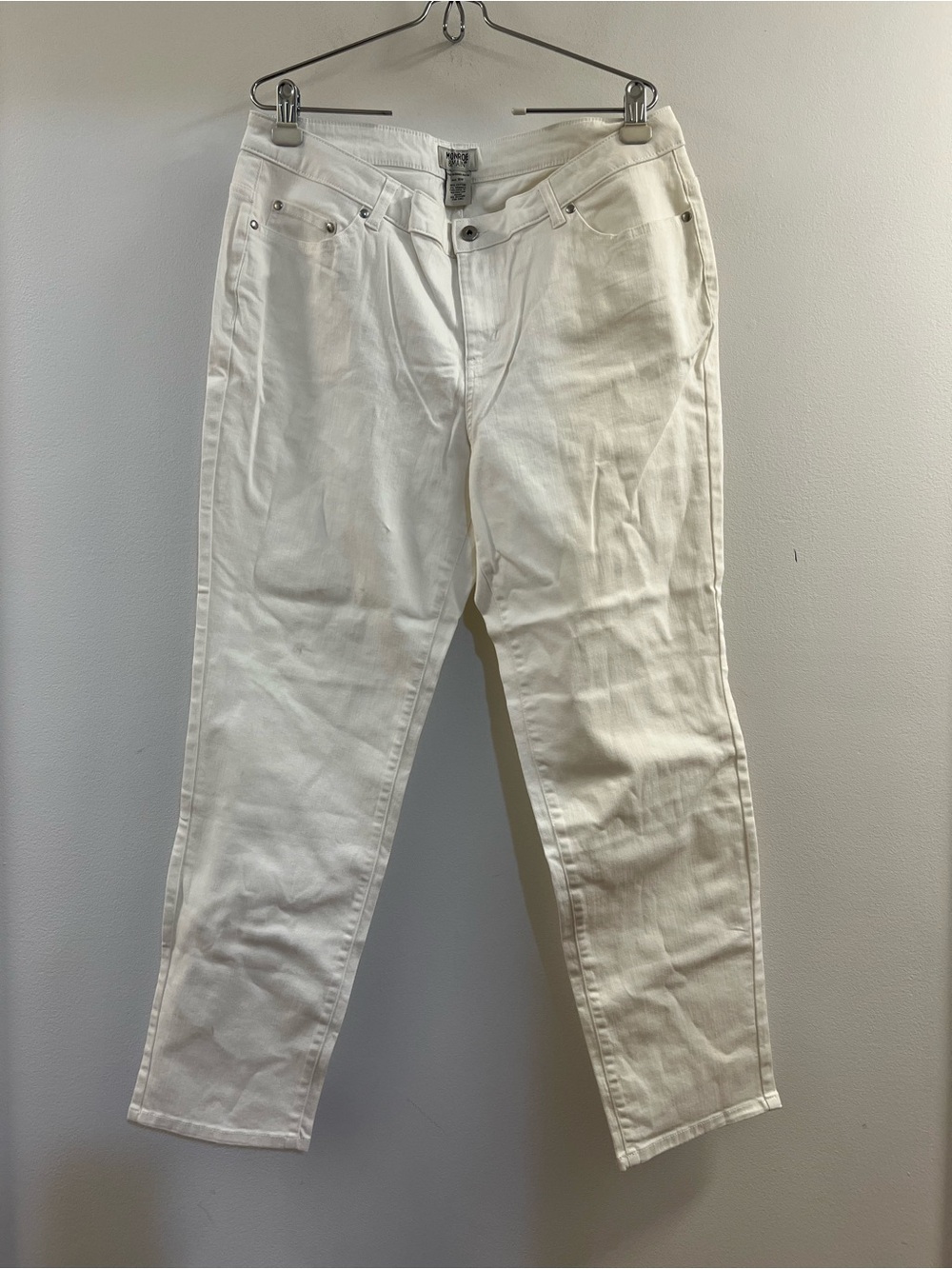 Monroe and Main Jeans.